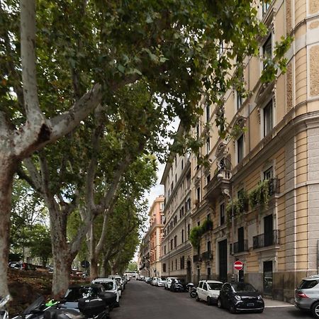 Passeggiata Di Ripetta Private Apartment Рим Экстерьер фото